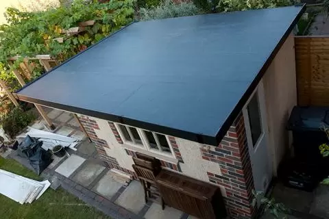 Which Material is Best for Your Flat Roof?
